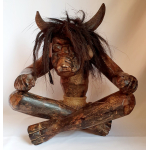 Afrikaans houten beeld van een man met hoorns